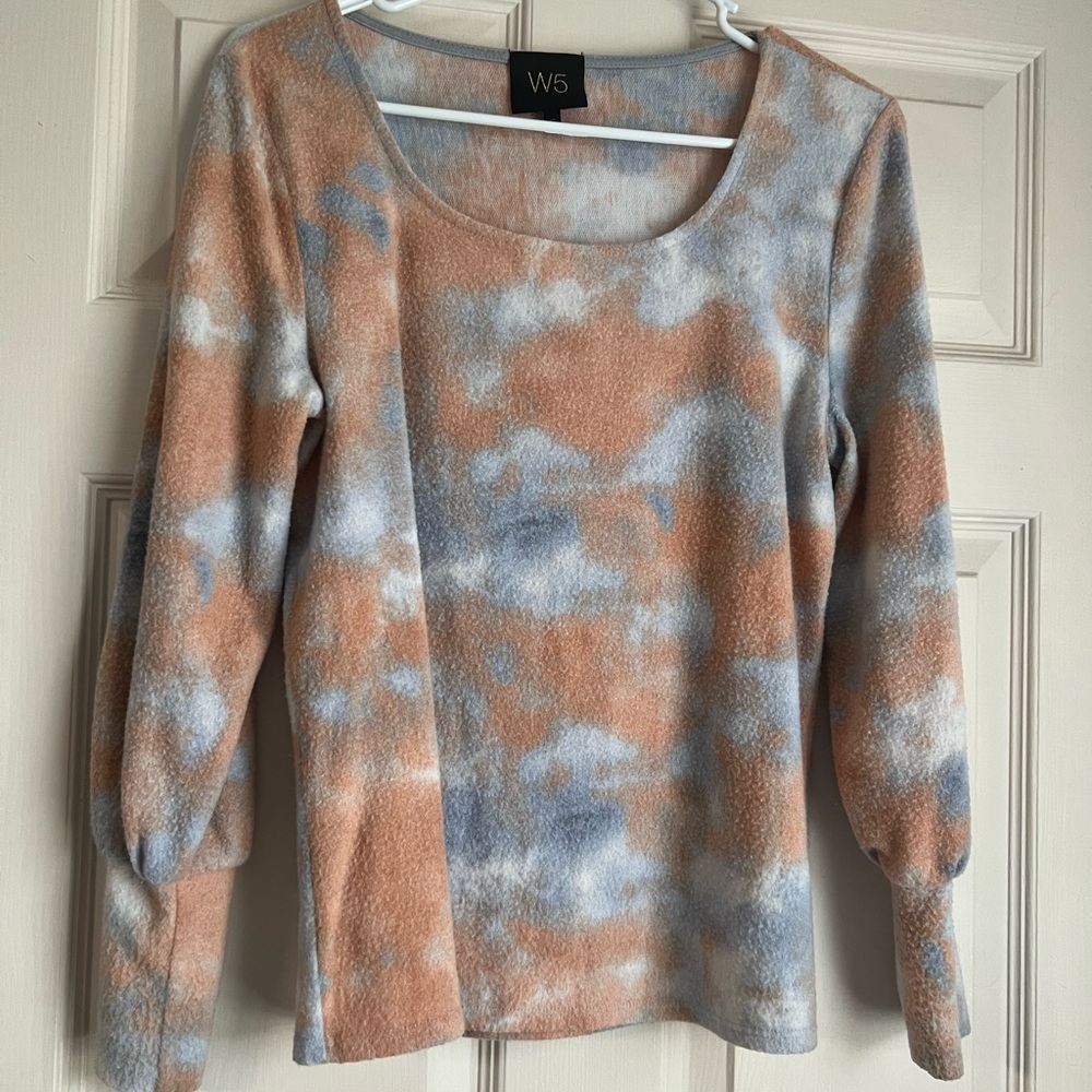 W5 Sweater size small, light blue and orange swirl